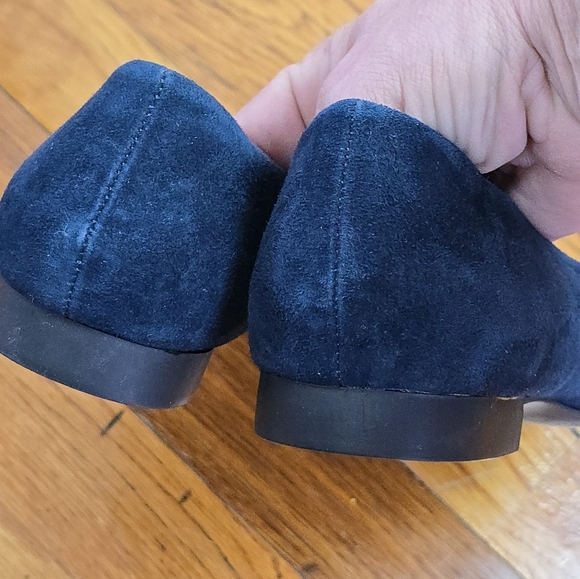 Bella-Vita Blue Suede Flats 8 Wide - Picture 5 of 8